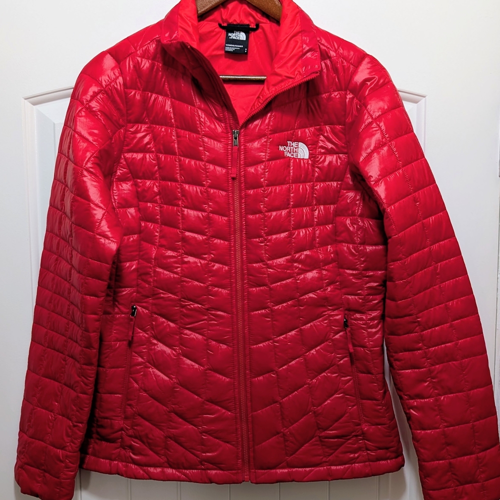 The North Face Women's Vibrant Red Puffer Jacket